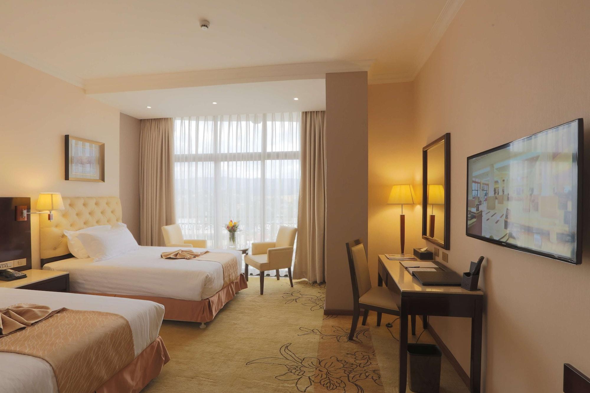 Getfam Hotel Addis Abeba Esterno foto