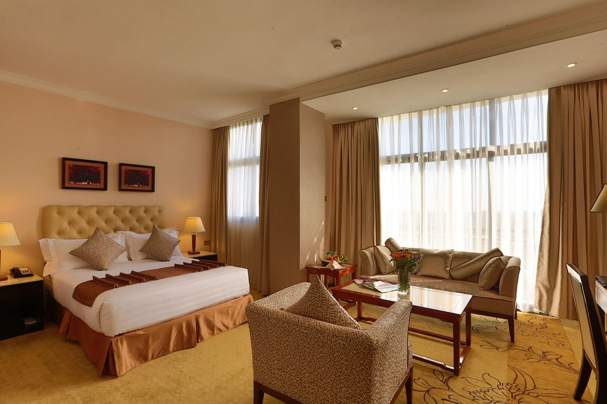 Getfam Hotel Addis Abeba Esterno foto