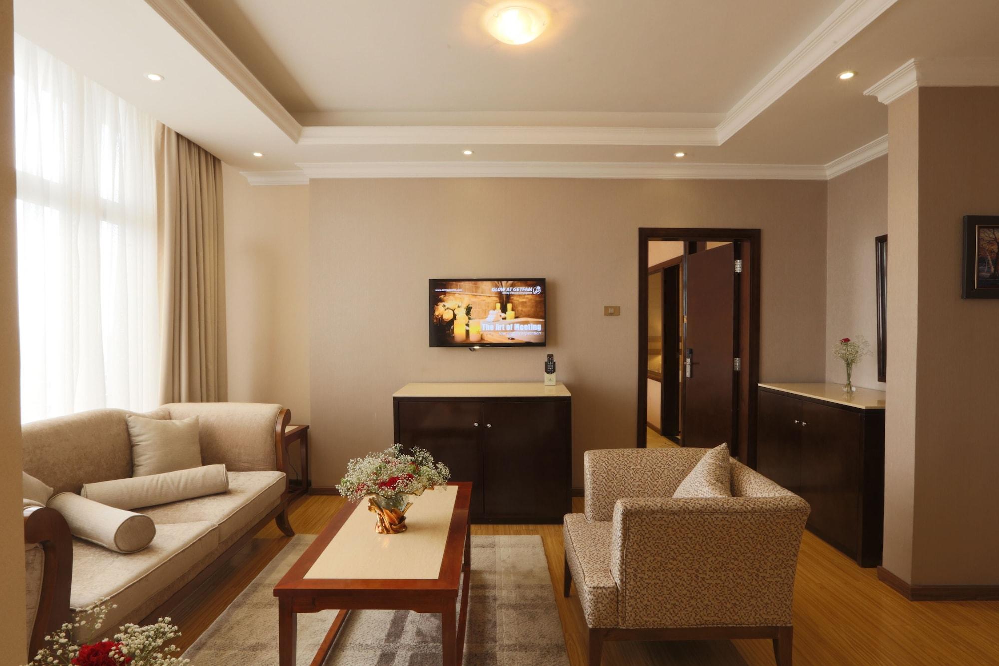 Getfam Hotel Addis Abeba Esterno foto
